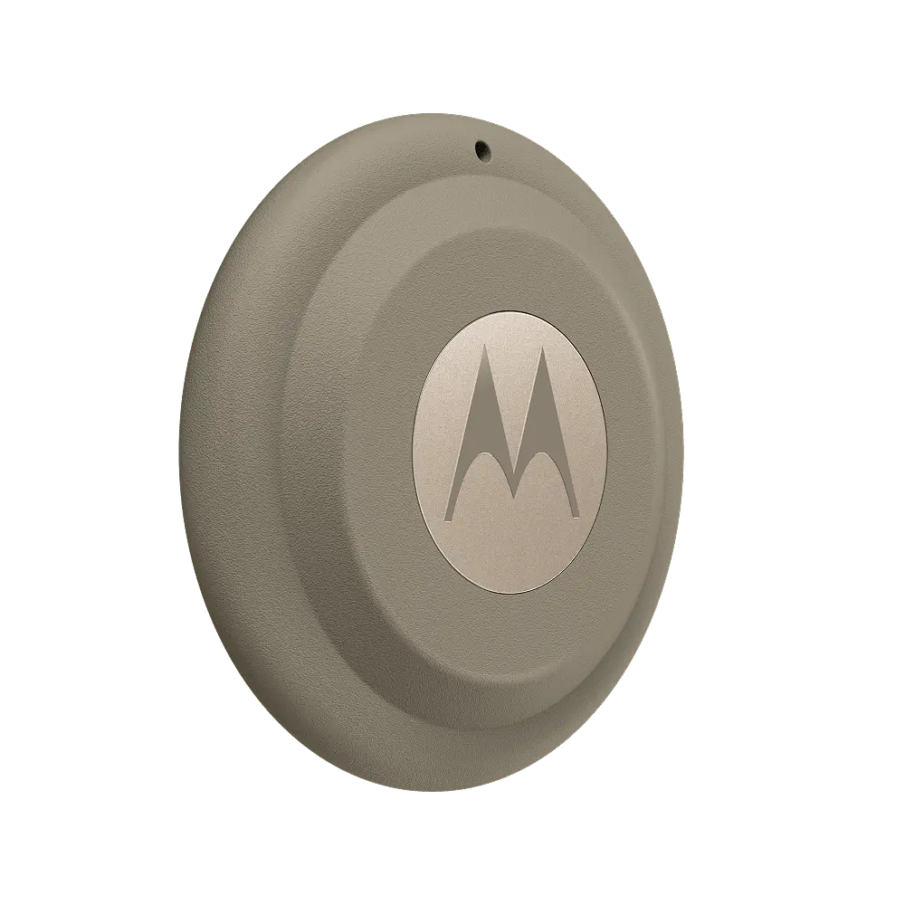 Motorola Moto Tag 2 Laurel Green, angled view